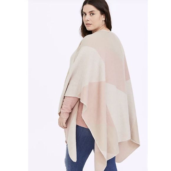 Torrid color block ruana wrap - OS - pink/ tan - Picture 2 of 8